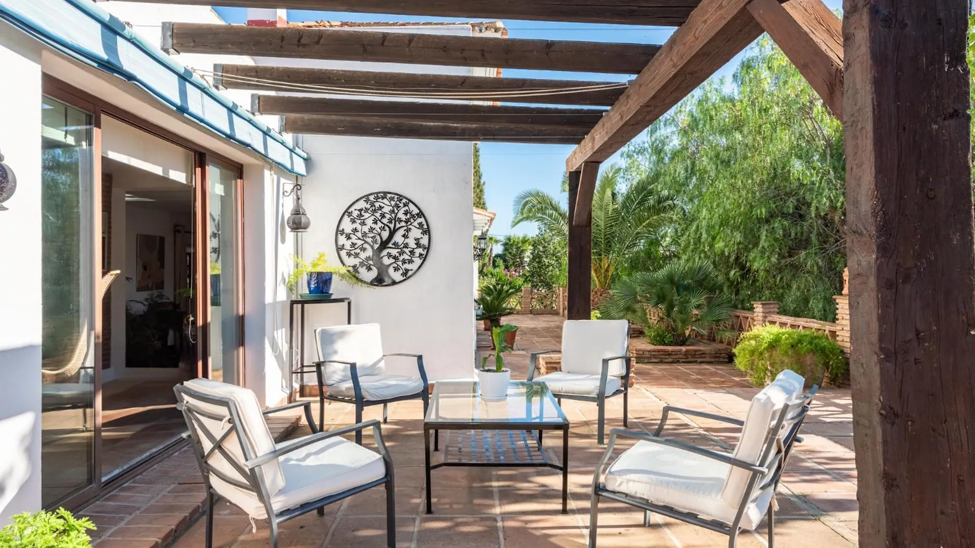 Gorgeous Spanish Chalet, Pool And Views Шале