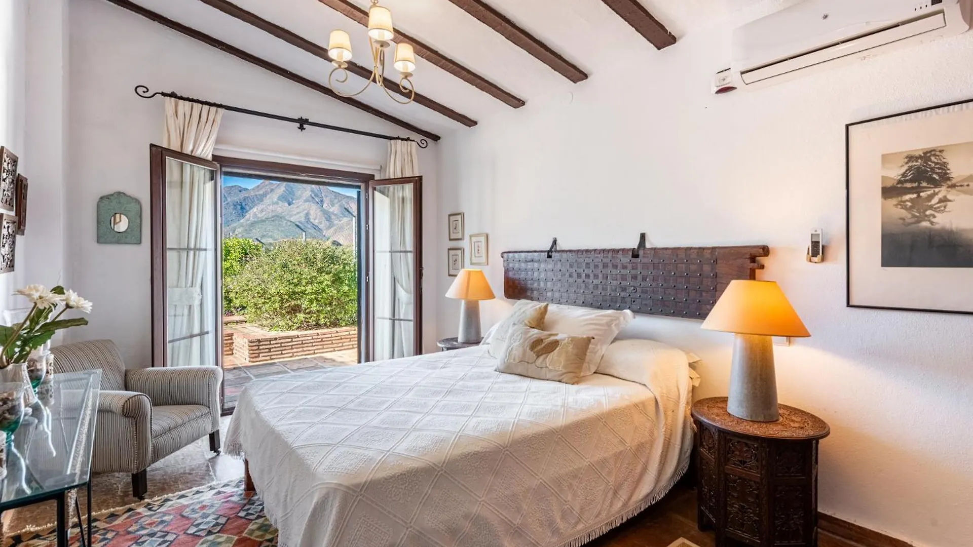 Beautiful Finca, Pool And Views Villa Malaga Spain